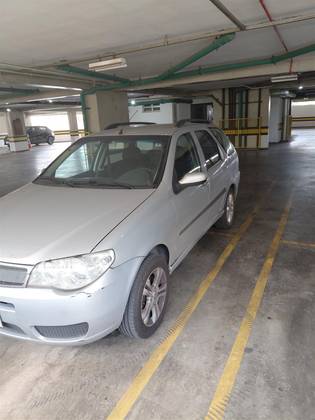 FIAT PALIO 1.8 MPI HLX WEEKEND 8V FLEX 4P MANUAL FIAT PALIO 1.8 MPI HLX WEEKEND 8V FLEX 4P MANUAL